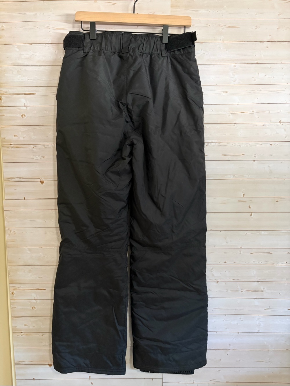 Outdoor Research Women’s Crest Black Insulated Snow Pants - Picture 2 of 2